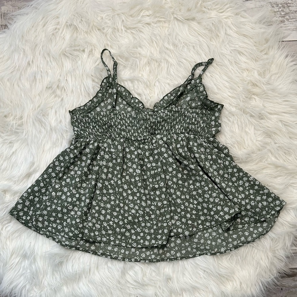 SHEIN Green Floral Camisole Top - Picture 3 of 7
